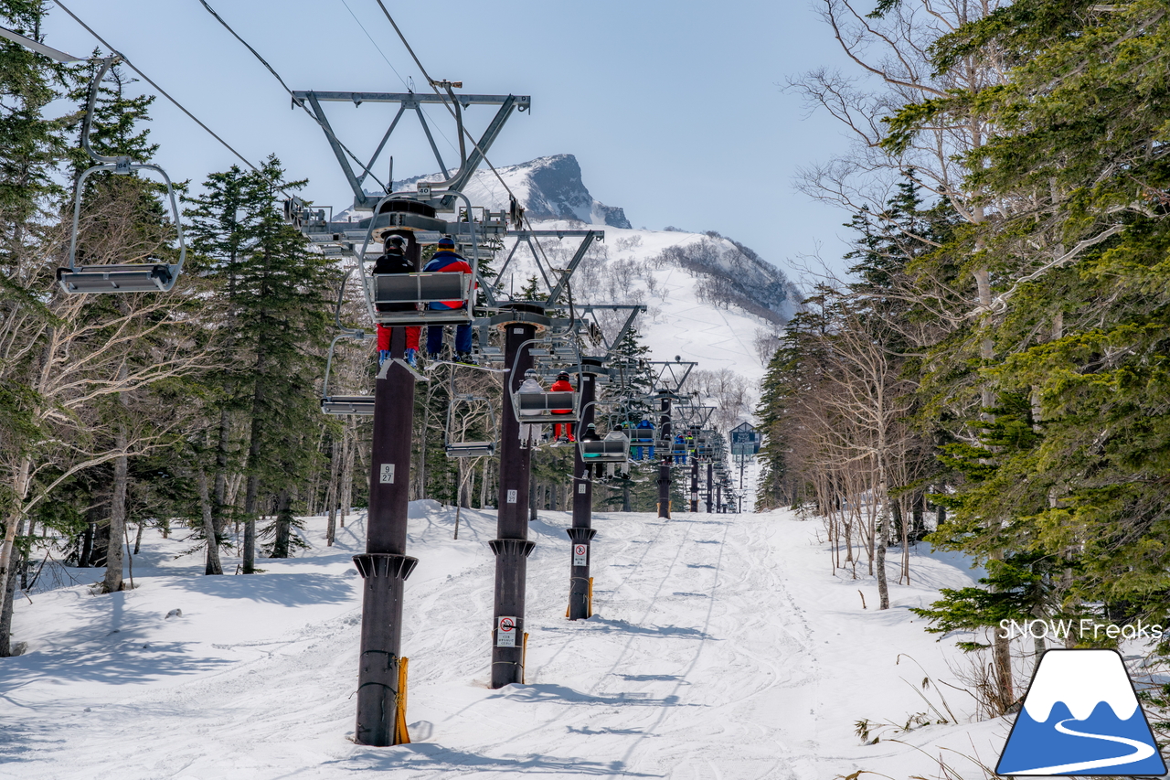 大雪山層雲峡・黒岳ロープウェイスキー場｜2021-2022シーズン終了間近…。積雪280cm＆5月8日までスキーリフト営業の黒岳で、春スキー＆スノーボードを満喫しましょう！